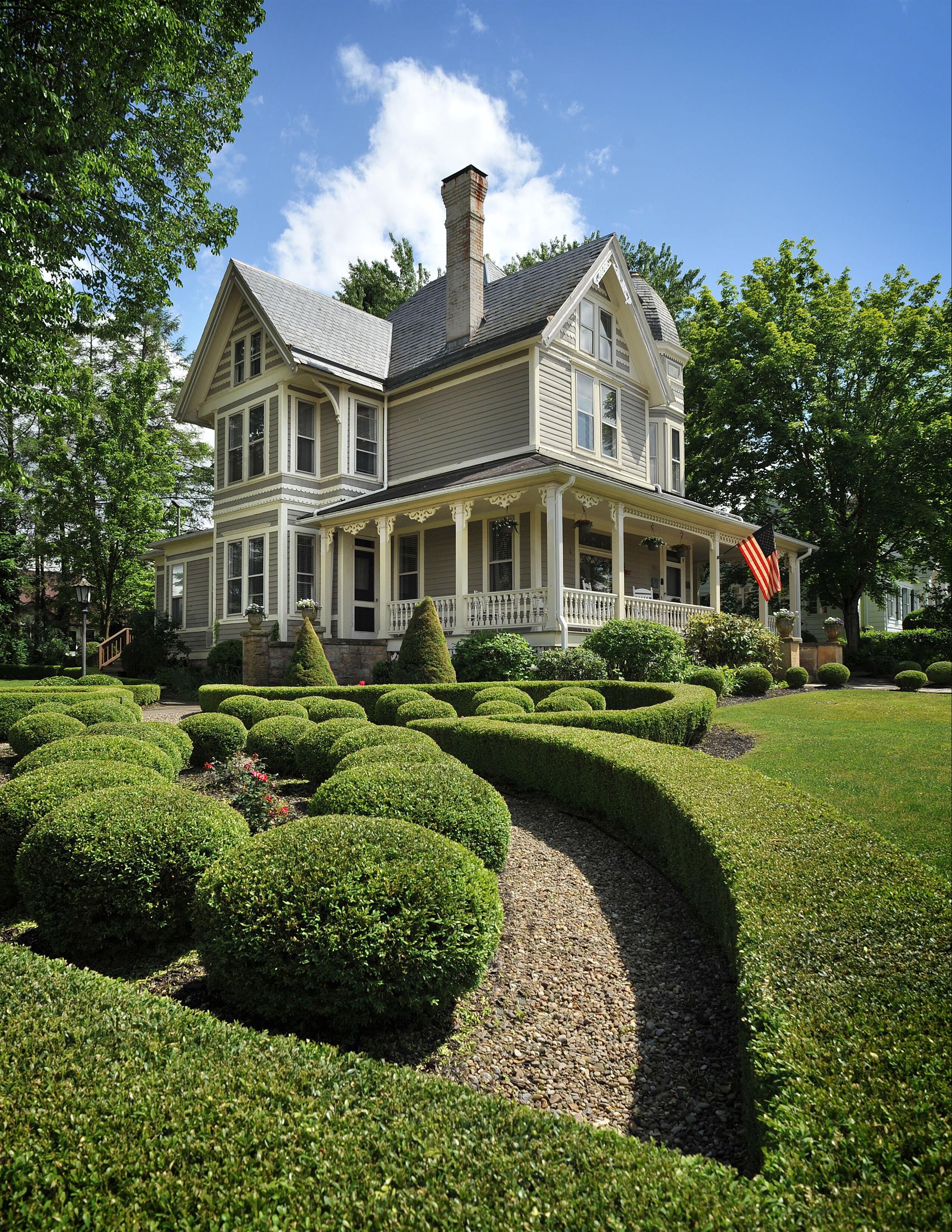 The Historic Morris Harvey House in Fayetteville, West Virginia - About Us